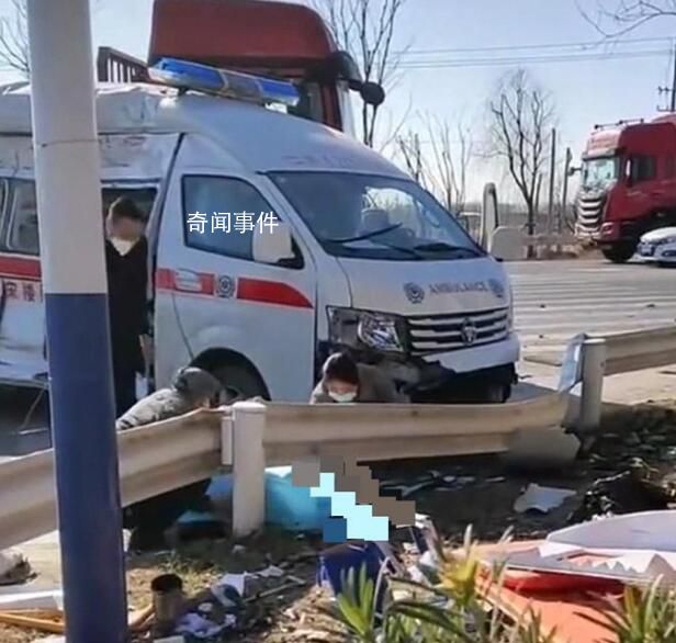 江蘇徐州一救護車和大貨車相撞 有人員傷亡