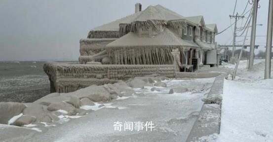 拜登宣布紐約州進入緊急狀態 部分地區的積雪深度達到約109厘米
