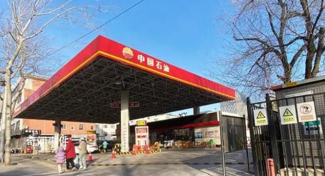 國內油價3日或迎新年“第一漲” 國內成品油價格或終結連跌走勢