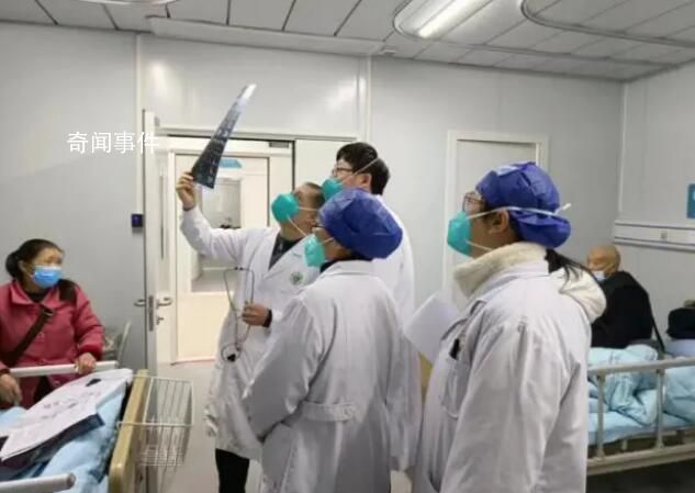 重返病房的退休醫生 重回臨床一線為年輕醫生把關