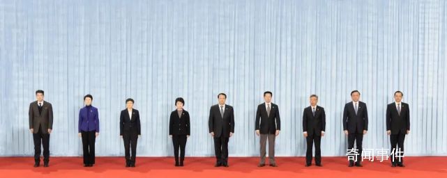 新一屆上海市政府班子亮相:4位70后