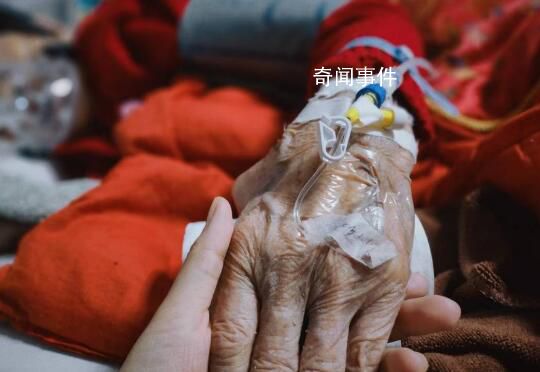 一場五線小城的家庭“戰爭” 這場疫情風暴究竟如何具體震蕩一個家庭