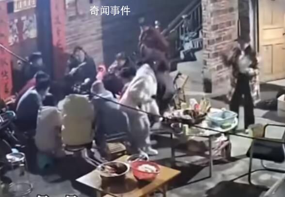 春節像是做了一場熱鬧的夢 一場用了365天才入睡做的夢