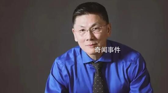 建議不因錢選工作專家實控多家公司 稱年輕時不應為錢去選擇工作