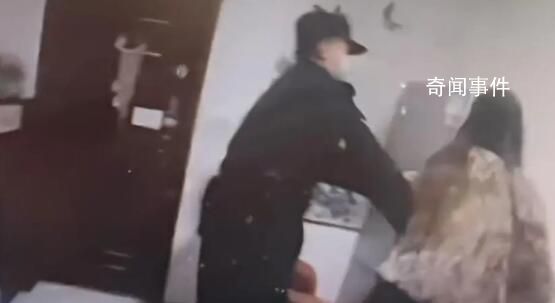 民警為救自殘輕生女子被連刺三刀 忍痛繼續調解矛盾手指神經肌腱斷裂