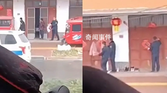 城管沿街挨家挨戶撕春聯 引發網友熱議