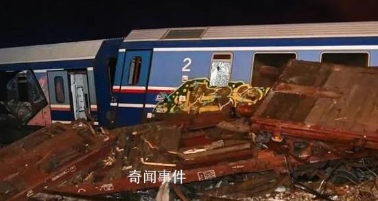 希臘火車迎面相撞 已致超30人死亡
