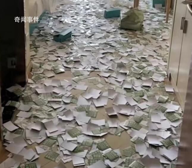 酒店客人退房后房間貼滿貼紙 疑似精神有問題