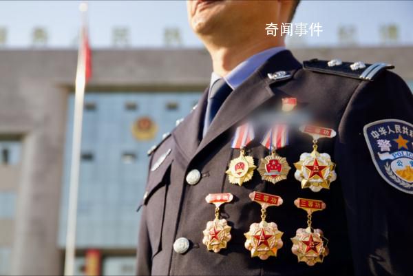 緝毒警嫂的電話只敢響鈴5秒鐘 祝警嫂們婦女節快樂