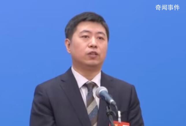快遞小哥每天給自己送上百包裹 這究竟是怎么回事