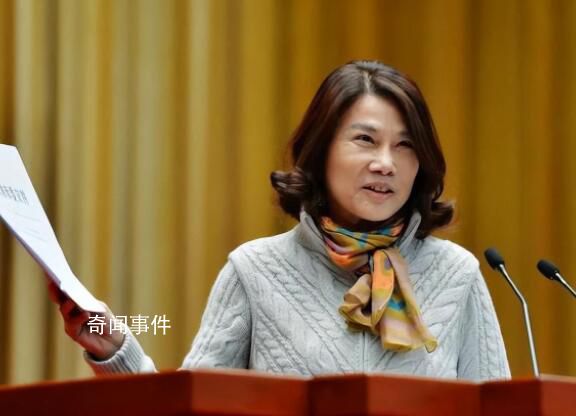 董明珠否認將與張?zhí)m合作 只是一批人在一起聊天而已