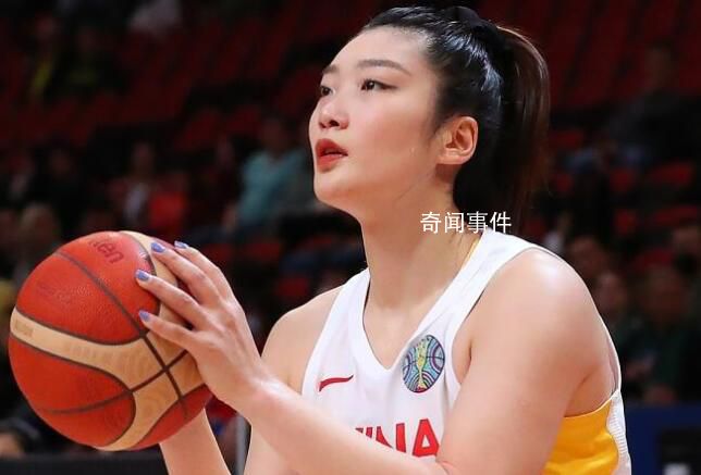 前女籃領(lǐng)隊(duì)被曝出軌國手李夢 記者談李夢事件:三觀碎一地