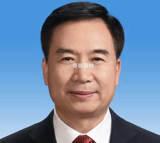 李希:查找推動解決足球領域腐敗問題