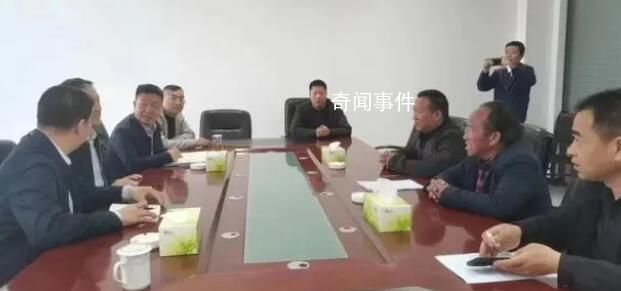 涉事煤礦回應林場主跪地求供水 相關問題正在核查