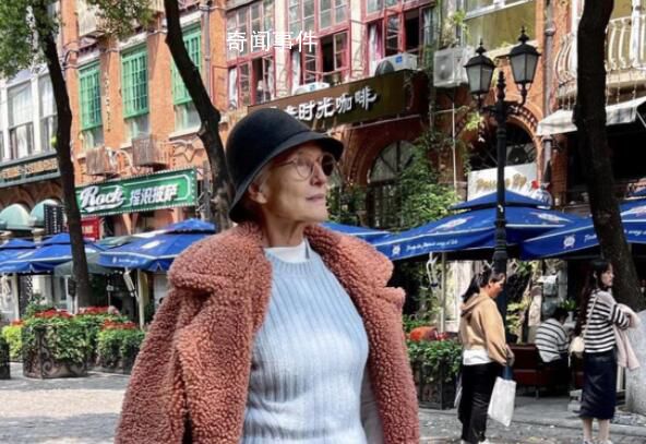 馬斯克74歲母親來武漢游玩 感嘆中國悠久的歷史令人著迷