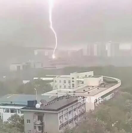 華科大有宿舍遭遇雷擊?校方辟謠