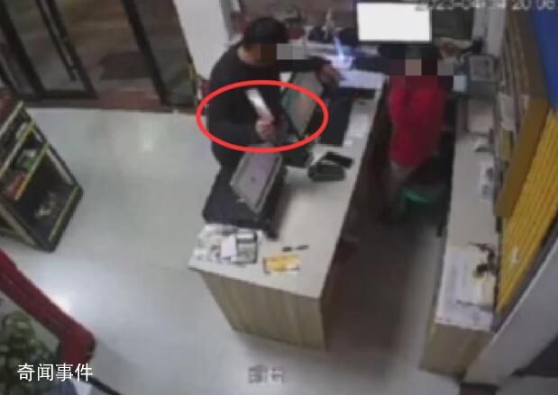 男子在加油站連砍女子數刀 警方立案