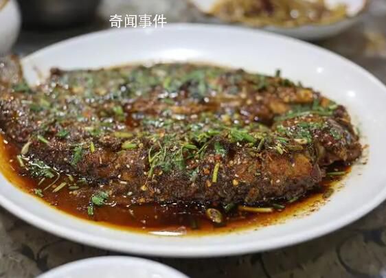 女子魚(yú)刺卡喉花1265元取出直呼貴 讓她直呼好貴