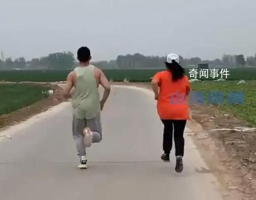 程序員辭職帶媽媽鍛煉半年瘦20斤 每周健身四五次