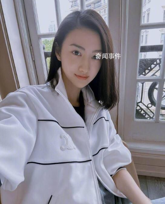景甜久違曬自拍 網(wǎng)友紛紛留言點贊