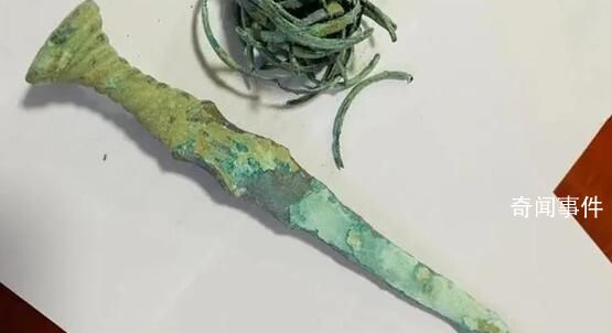 男子路邊花5600元買到戰國青銅劍 收藏一年多后思想發生了變化