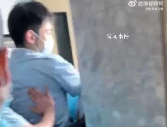 廈航員工在女廁偷拍乘務被拘留 已開展調查