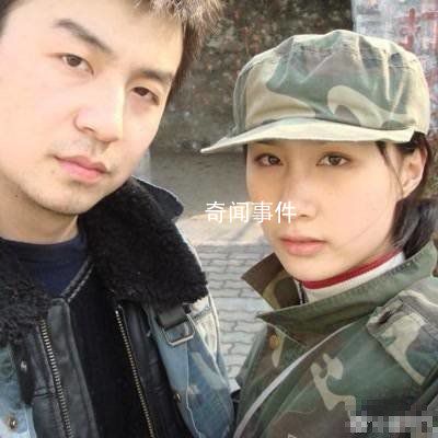 雷佳音夫婦公園散步被偶遇 二人身穿運動服素顏出行