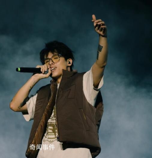 法老向志愿軍老兵捐款129萬 感謝粉絲的贊助我只是傳遞者