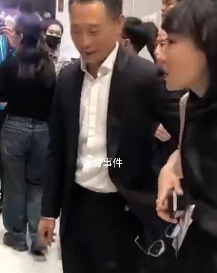 任素汐問張譯他倆為什么被提名