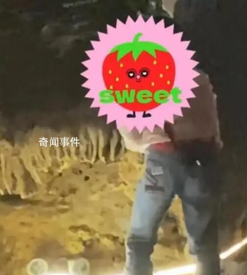 男孩敲斷景區鐘乳石 家長:孩子喜歡