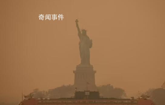 霧霾籠罩紐約 自由女神像被“吞沒”