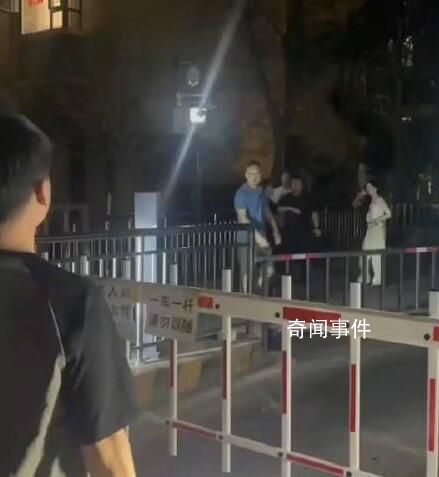 女子稱拒絕陪酒 男友被圍毆