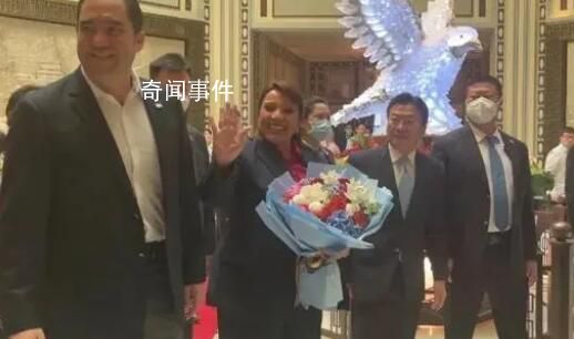 她從“第一夫人”到“第一總統” 跨洋而來的她不簡單
