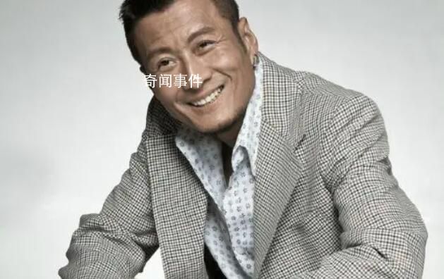 酒吧擅自邀請涉毒藝人孫興被罰5萬 未經批準辦營業性演出