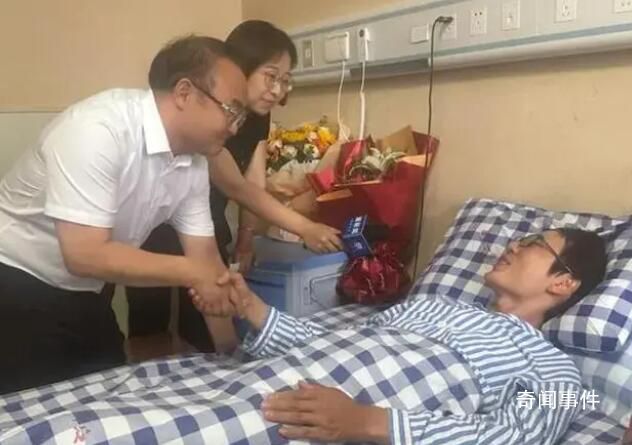 跳江救人小哥希望不要再給他捐錢 把錢給更需要的人