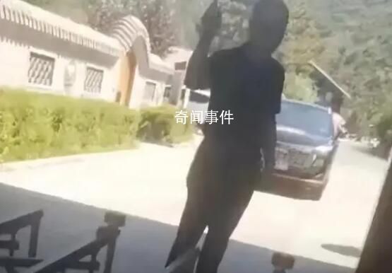 董事長開車進長城被拒拆門?公司回應
