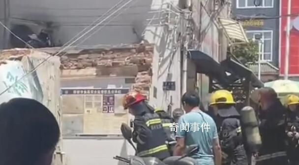 復讀女生漲61分坐地嚎啕大哭 復讀生參加高考有什么限制
