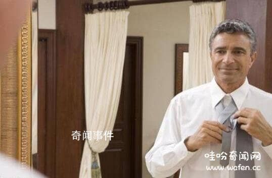 鏡子和照片哪個(gè)真實(shí) 本人和鏡子里有差距嗎