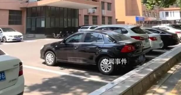 淄博文化廣電新聞出版局拆除圍墻 這究竟是怎么回事