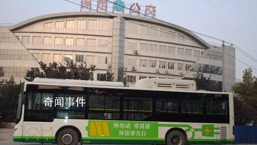 石家莊緊急調集公交車支援保定 河北保定多條公交線路陷入停運