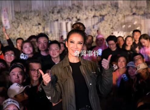 李玟追思會(huì)將開(kāi)直播 將于香港殯儀館一樓大堂舉行設(shè)靈儀式