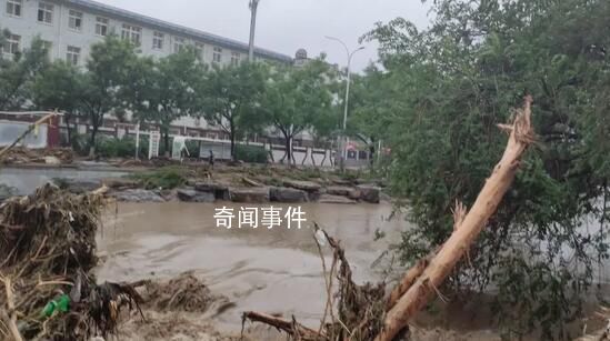 北京強降雨已致11人遇難 27人失聯