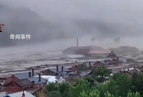 哈爾濱暴雨現場:大片房屋被淹