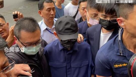 黃子佼被限制出境出海 一舉帶走電腦手機等證物