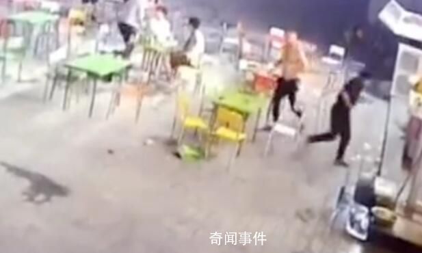 燒烤店主大喊屋內客人出來避險 地下轟隆隆響天上閃白光