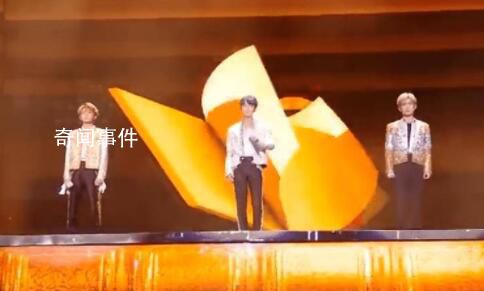 青春修煉手冊開場引回憶殺 真的是很久違的一首了
