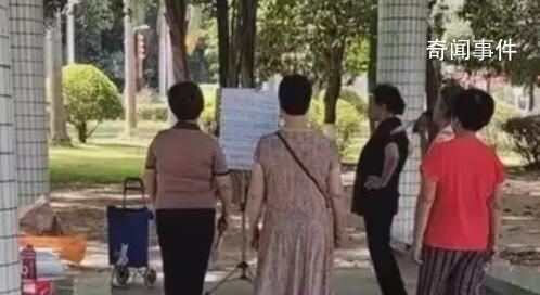 周杰倫也沒想到這是菊花臺(tái) 受到了觀眾的熱烈歡迎