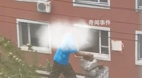醫院院長貪腐將成捆的現金提回家 引發了無數人的猜想和議論