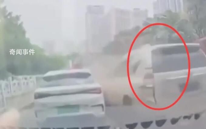 SUV連撞多車 親歷者:肇事司機在冷笑