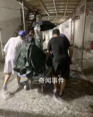 深圳特大暴雨120一天派車855次 共接呼入電話4540人次
